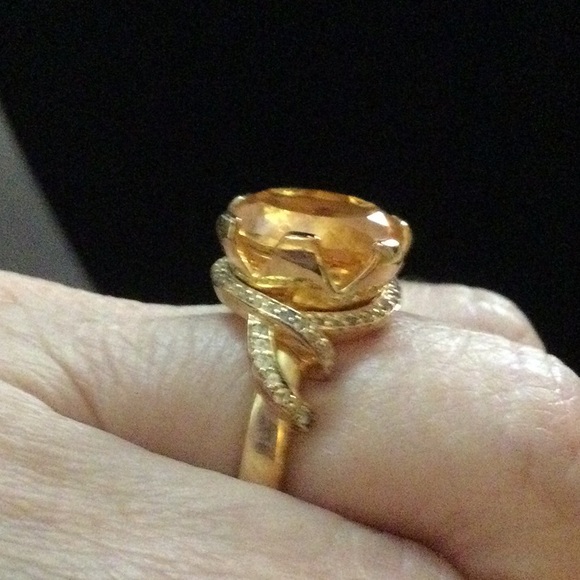 ❤️PRETTY❤️CITRINE & YELLOW GOLD RING - Picture 1 of 9